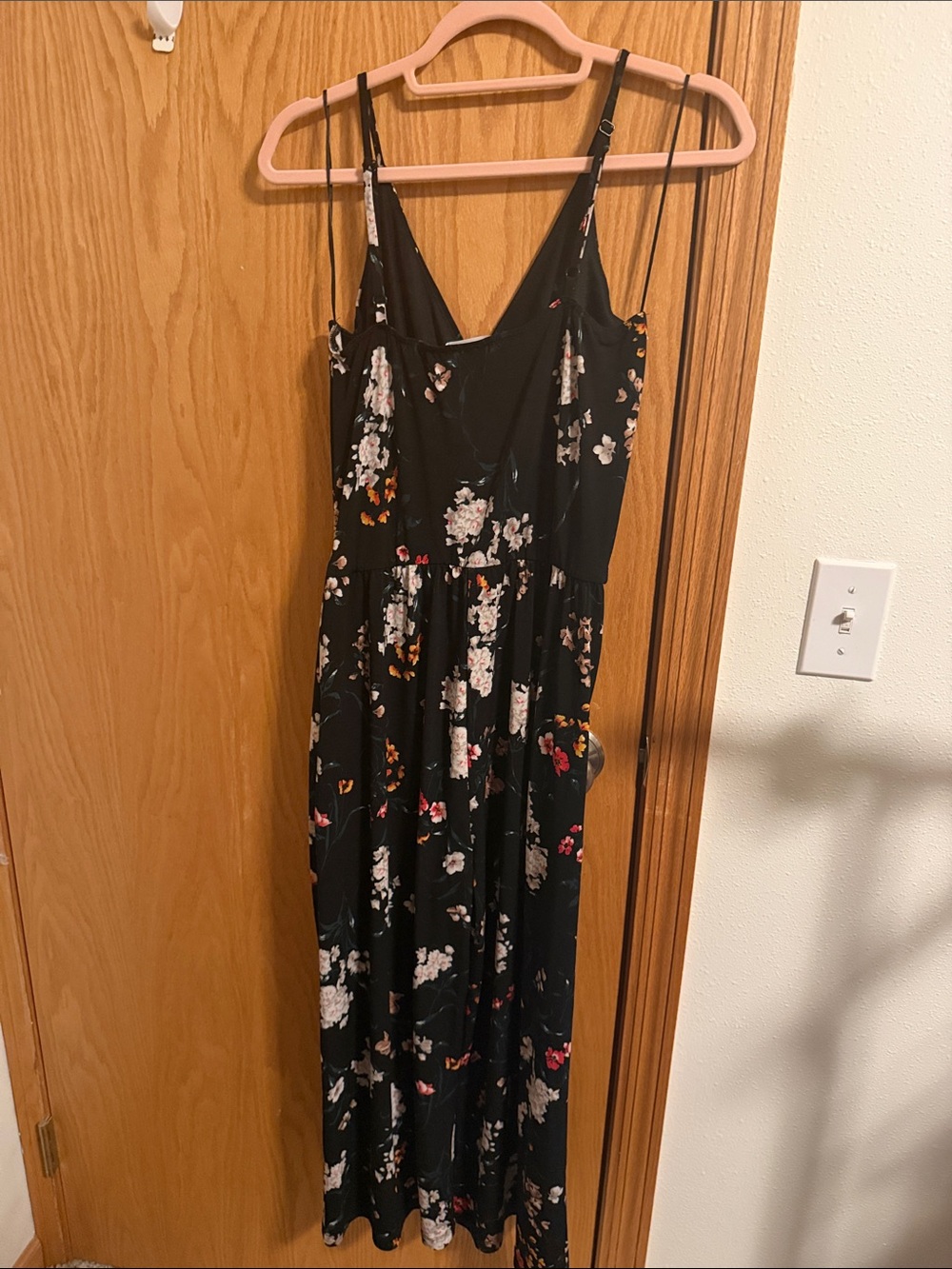 Kaileigh Black Floral cropped Romper with Adjustable Spaghetti Straps - Picture 5 of 5